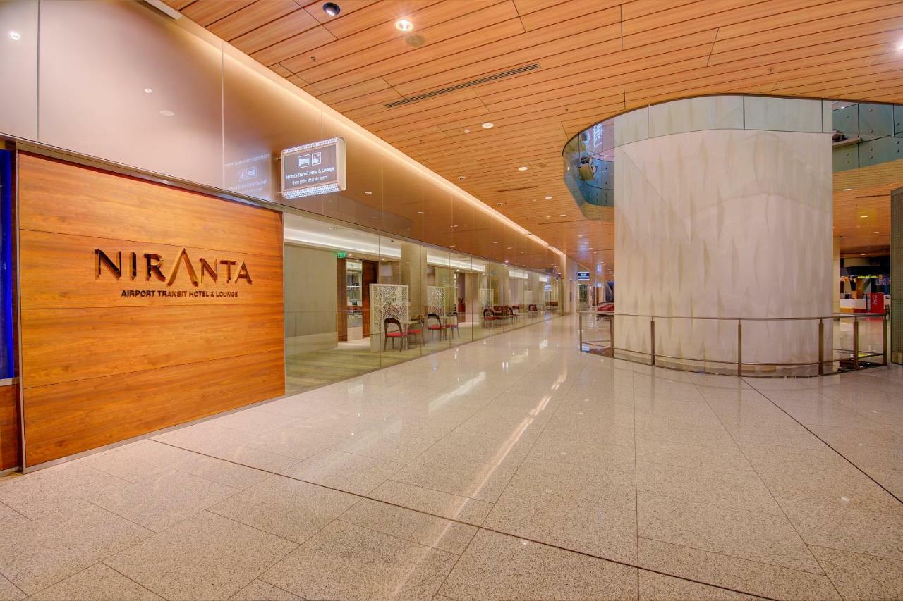 Niranta Transit Hotel Terminal 2 Arrivals/Landside Bombay Eksteriør billede